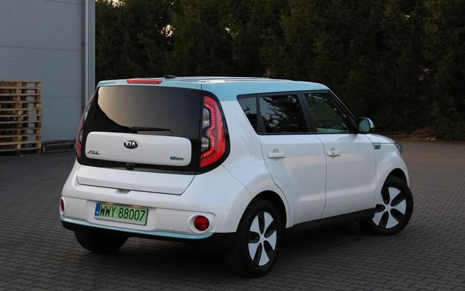 Kia Soul cena 38900 przebieg: 74659, rok produkcji 2016 z Sośnicowice małe 781